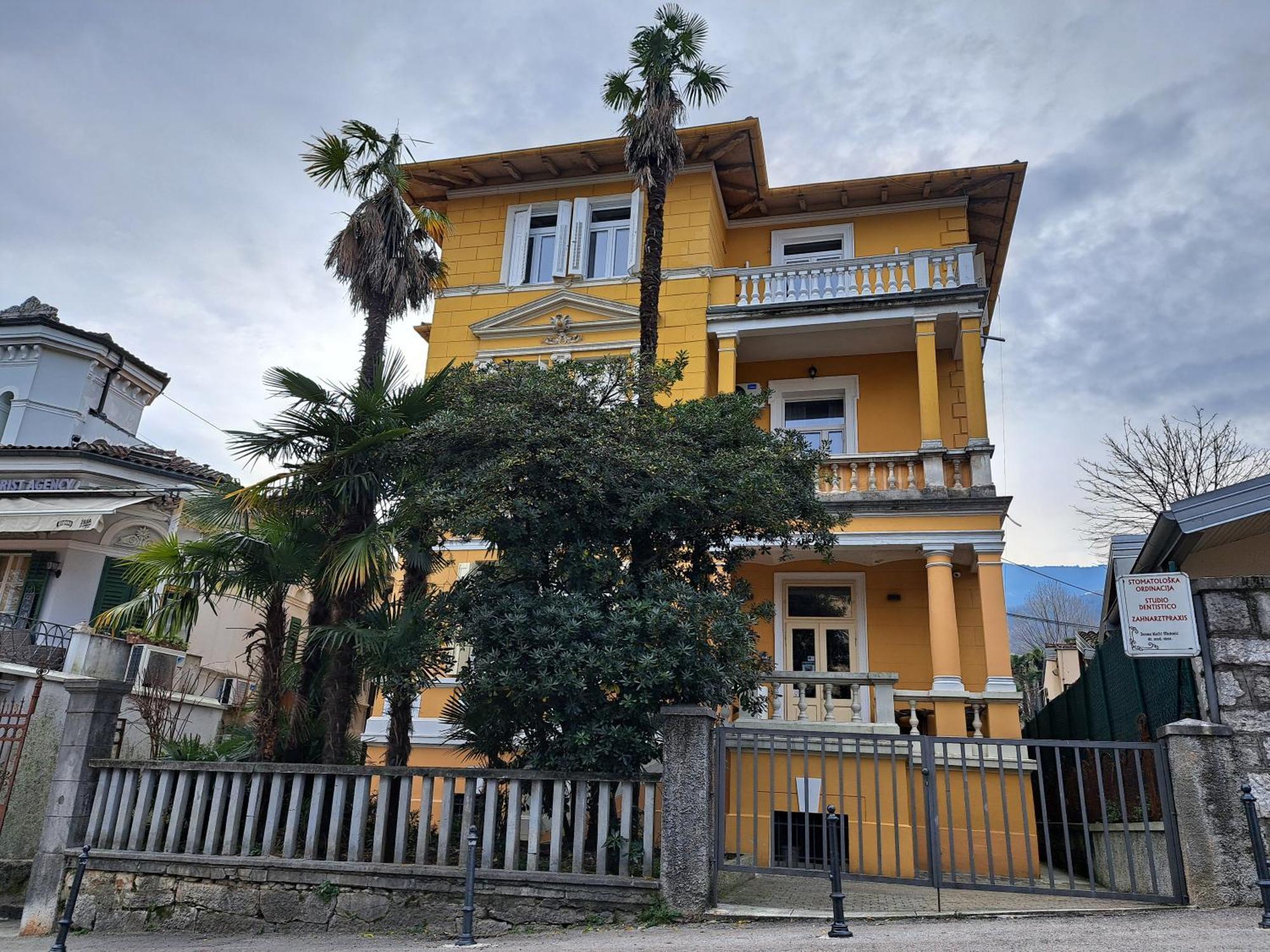 Apartman Barocco Lovran Exterior photo