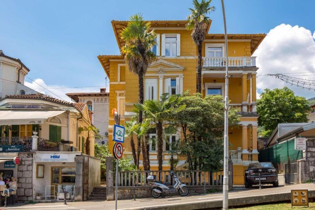 Apartman Barocco Lovran Exterior photo